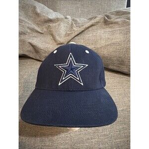 Pro Player Dallas Cowboys NFL VINTAGE Reversible Adjustable Hat